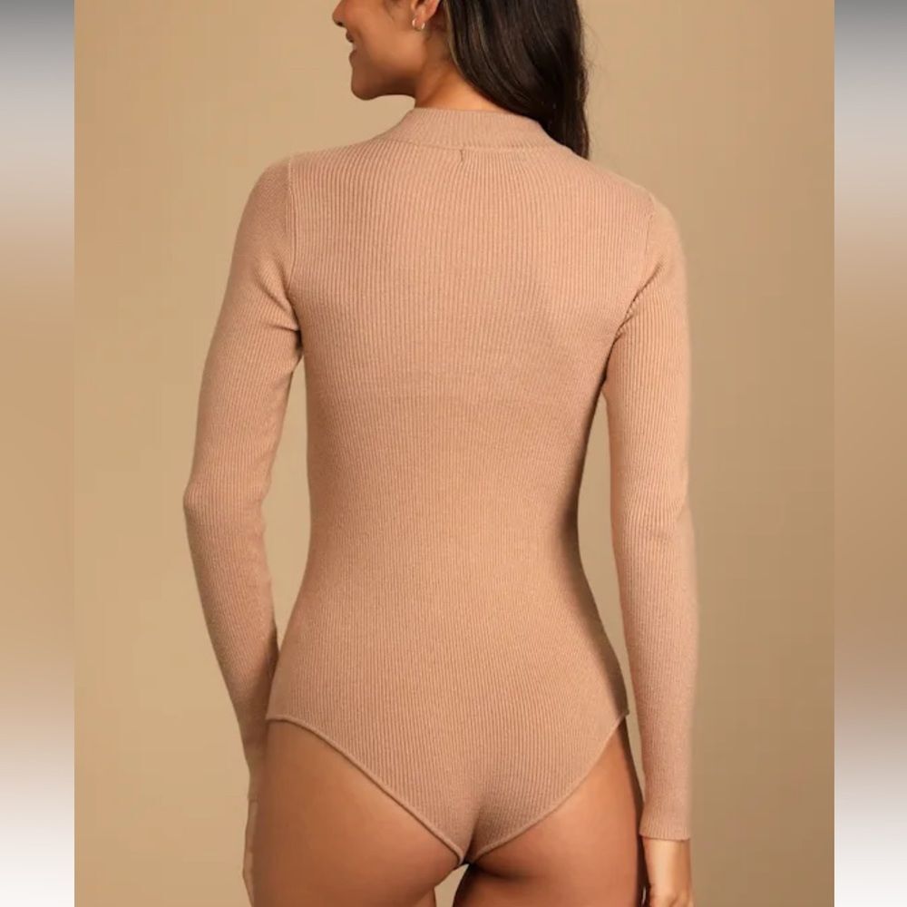 Lulu's ribbed knit cutout Camel Long Sleeve Bodysuit Women’s small NWT mock neck - Picture 6 of 16